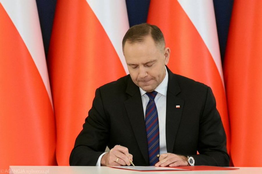 Waldemar PRAWY POLAK tweet media