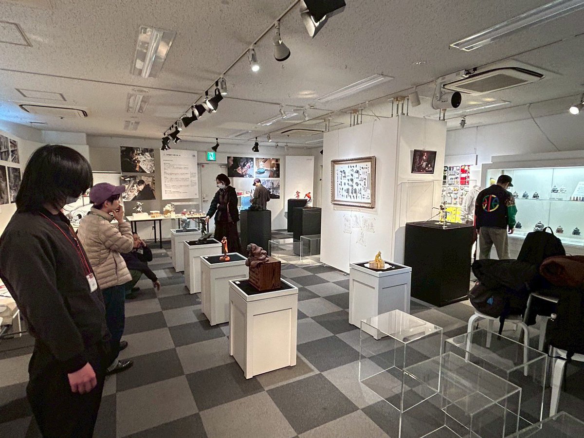 KLAMP STUDIO tweet media