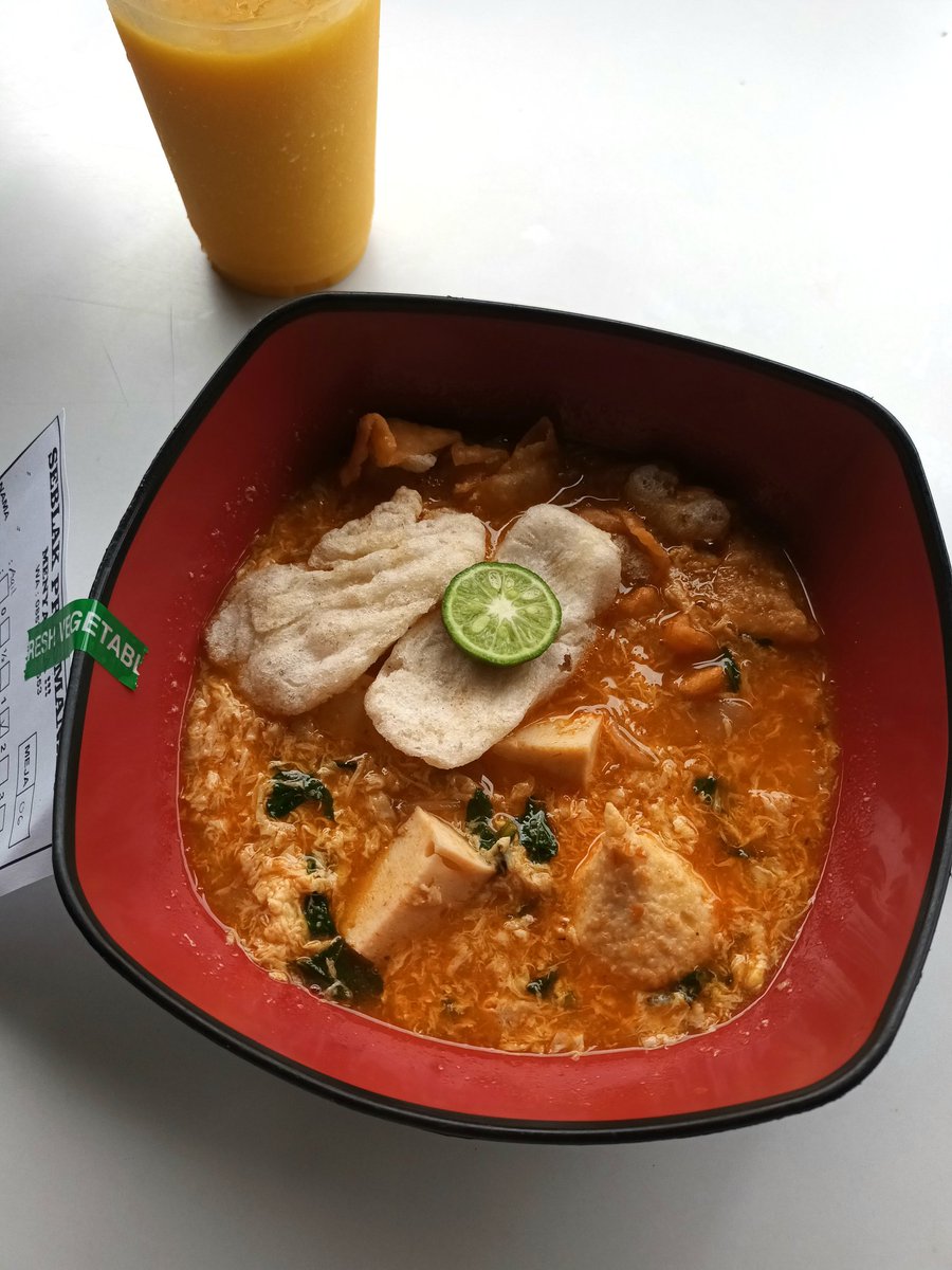 pineappaal's tweet image. 📍 seblak prasmanan menyalaa
nyoba ini pure random aja taunya enaaa berasa nemu hidden gem jirs mana deket lagi. me kalo bm seblak bakal kesini aja 😩🫰🏻