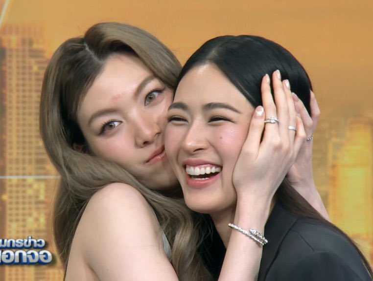 they will be forever so dear to me 🥹🥹 may they always succeed both together and individually, my lingorm 🥹🥹