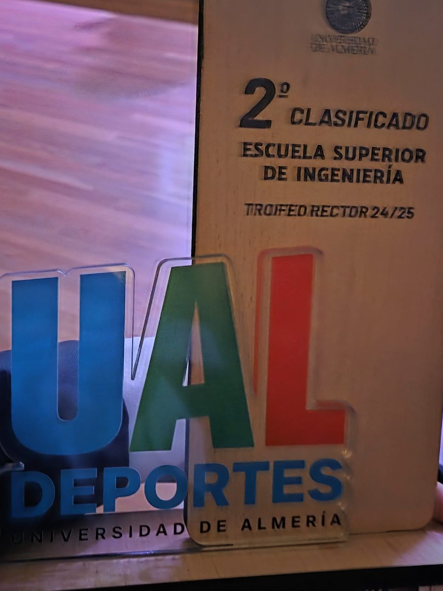 Esc. Sup. Ingeniería tweet media