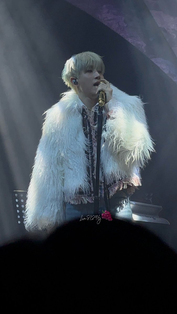 Lia81296J's tweet photo. Jinjin missing hour always makes me go through my photos and finding new gems to share ~
Opening outfits day and evening show 250216
#JINJIN #진진 #박진우 #FINDYOURGROOVE #JINLAB
@JINJIN_offcl https://t.co/kHpXwcmwmJ