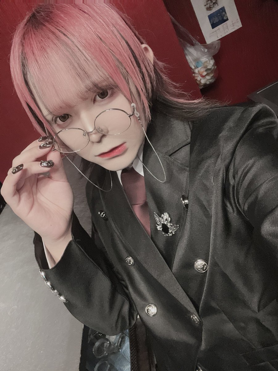 なぎ🥀 第二形態 (@OWLRED_Nagi) / Posts / X