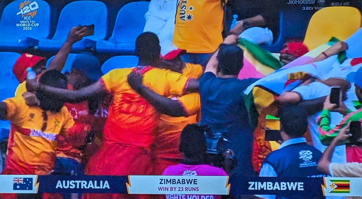 Zimbabwe has done it!!!! First upset of 2026wc is here!! Zim has defeated aussies😭🙏

#AusvsZim #ZIMvAUS #T20WorldCup #T20WC26 #muzarbani
