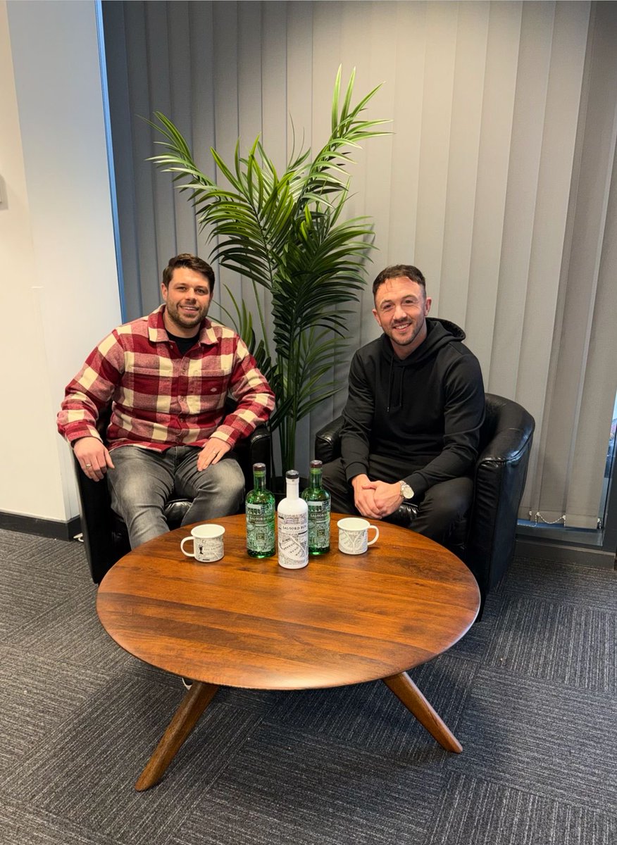 Salford_RLFC's tweet photo. We are pleased to announce our partnership with local business @SalfordRum 🤝

Founded in 2018, the award winning craft spirits and distillery experiences is now a staple of the city, and we can’t wait to continue this great partnership.

#SalfordRLFC https://t.co/FMWMHsWzR6