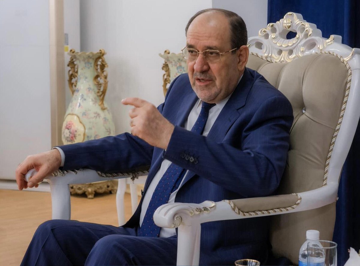 ذهب أحدهم إلى إيران من أجل رفض المالكي، قاموا بطرده. 
أنفقوا أموالهم التي سرقوها من قوت الشعب على سافايا من أجل إيصال رسالة لأمريكا برفض المالكي. 
أرسلوا عدة رسائل للمرجعية من أجل رفض المالكي، وكذلك طردتهم. 
أرادوا إقحام السيد مقتدى ولكنه أغلق أبوابه في وجوههم.