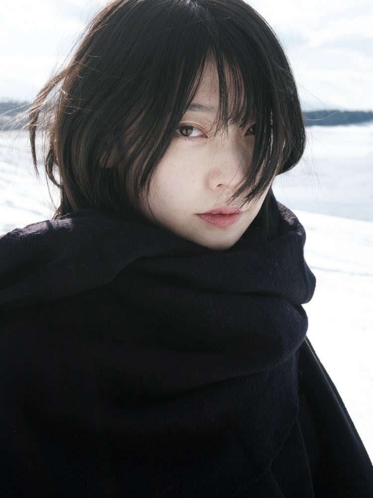 「　　」