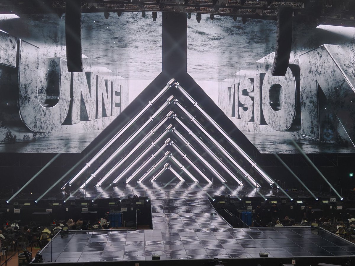 ITZY’s ‘TUNNEL VISION’ tour will begin soon.

📸: TCYCRV