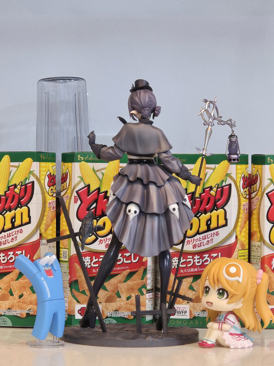 Hanabee ペスト医師 KARA illustration by Sueスーエ この箱の漢字？で