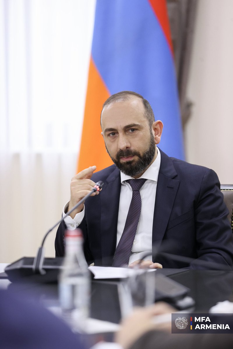 AraratMirzoyan's tweet image. Pleased to hold the 1st meeting of the newly formed Public Council at @MFAofArmenia - to continue the dialogue w/civil society.

Glad for the open exchange on 🇦🇲’s foreign policy priorities, connectivity projects, efforts for stronger partnerships, enhanced democratic resilience.