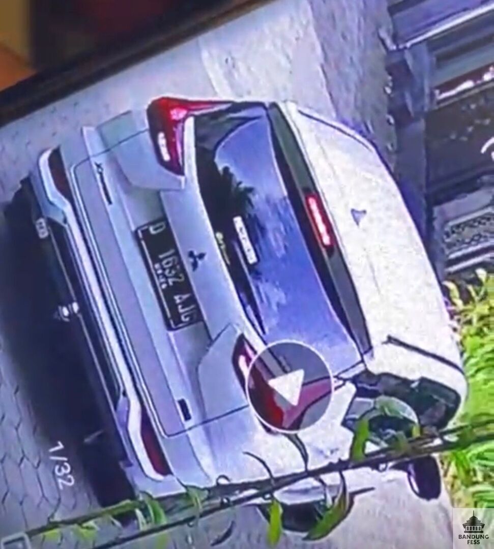 euy
- dicari pemilik mobil ini yg tidak bertanggung jawab ketika menabrak di daerah sukaraja-bandung
- ⁠ciri-ciri mobil, xpander putih D 1632 AJG
- ⁠yg mengemudi perempuan ber 2
- ⁠buat org yg mengenali tolong reply yaaa!!