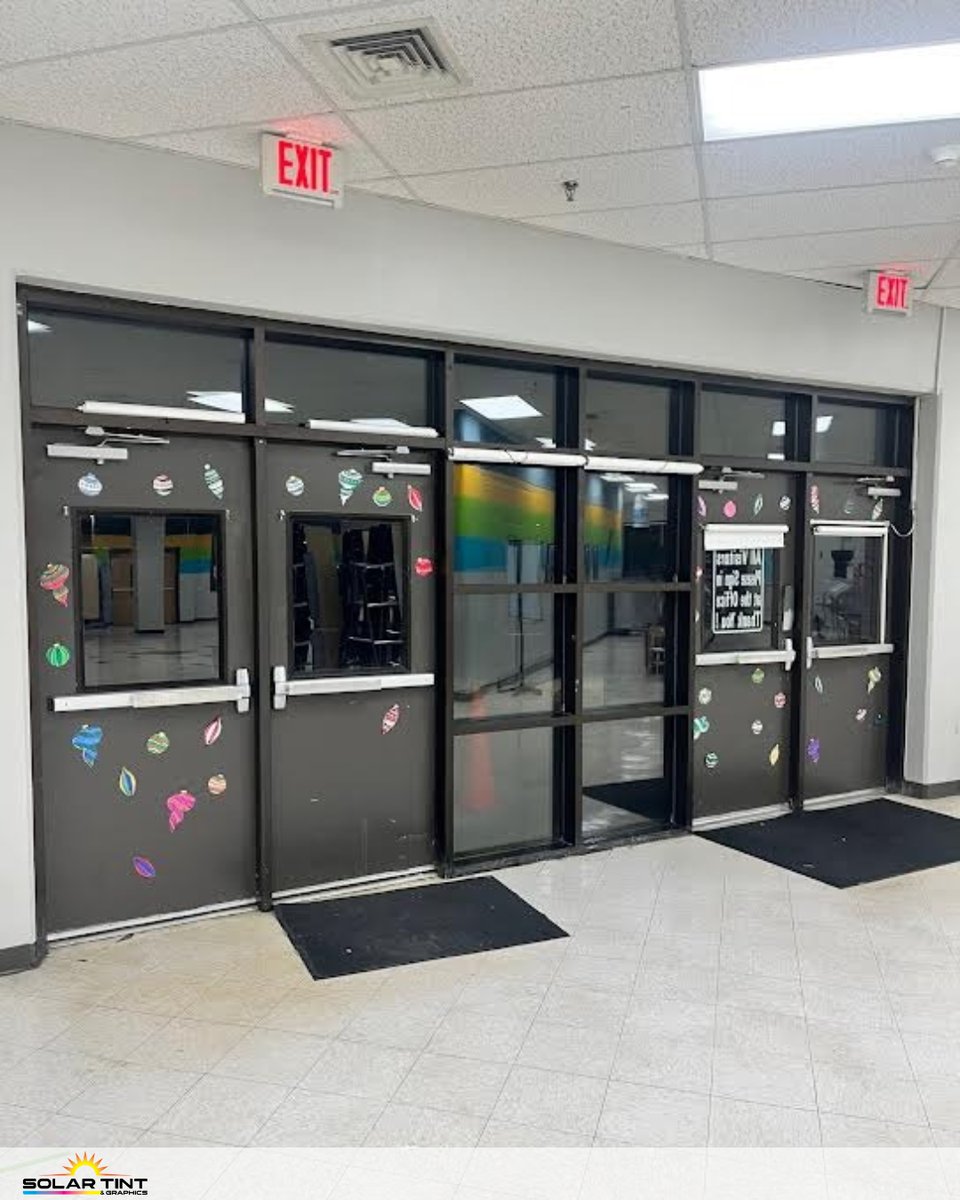SolarTint1979's tweet photo. Safety film reinforces vulnerable glass areas, helping safeguard people and property without compromising design

📞513-829-8818
🌐https://t.co/oKSkCp457f

 #SafetyFilm #GlassProtection #WindowFilm https://t.co/FfdbkLbBx3