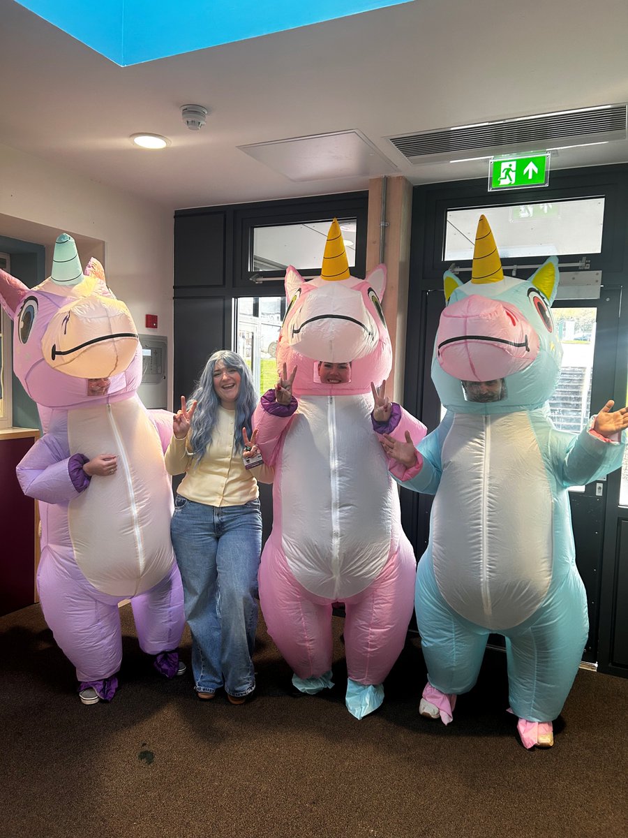 Hamilton School tweet media