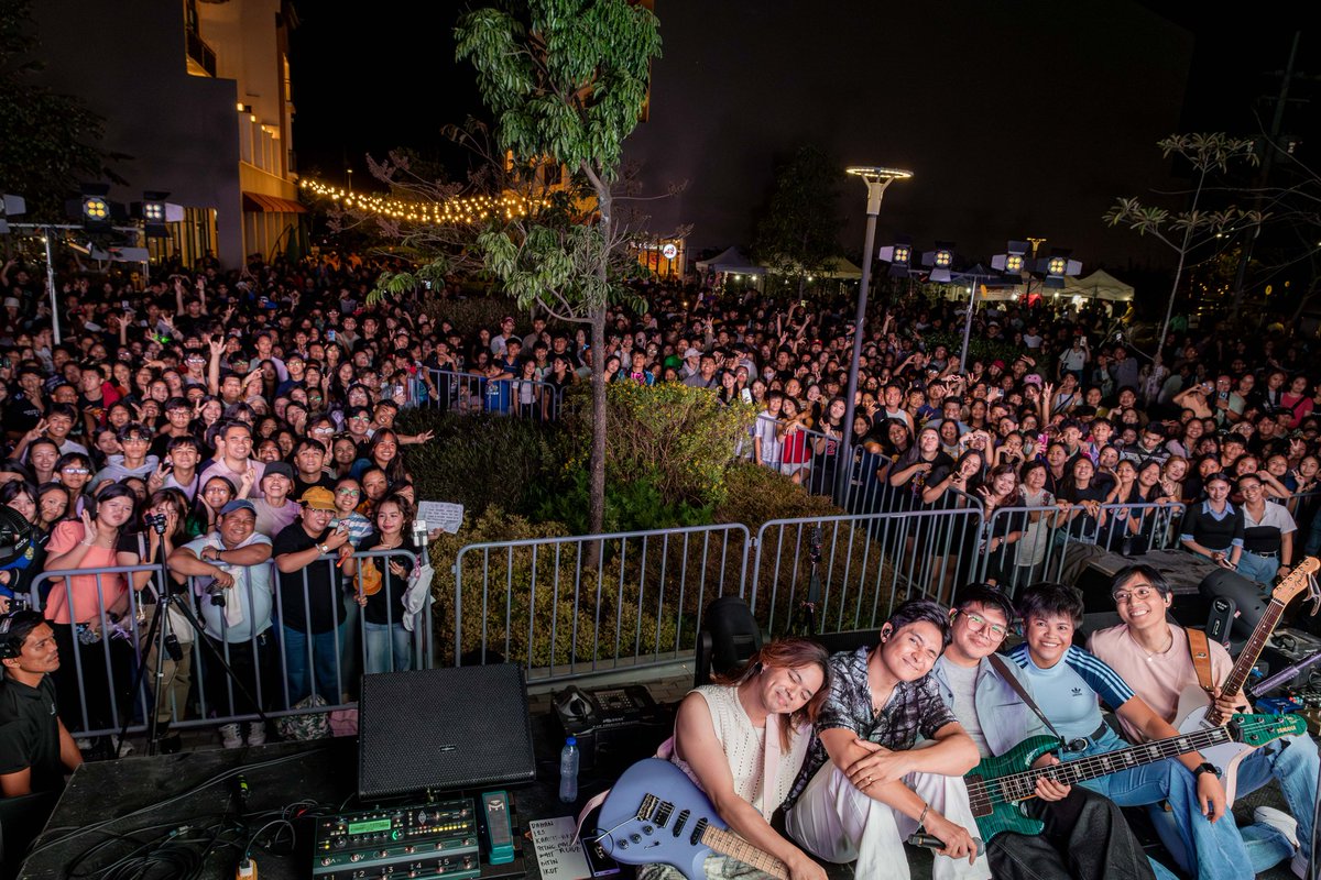 Over October tweet media