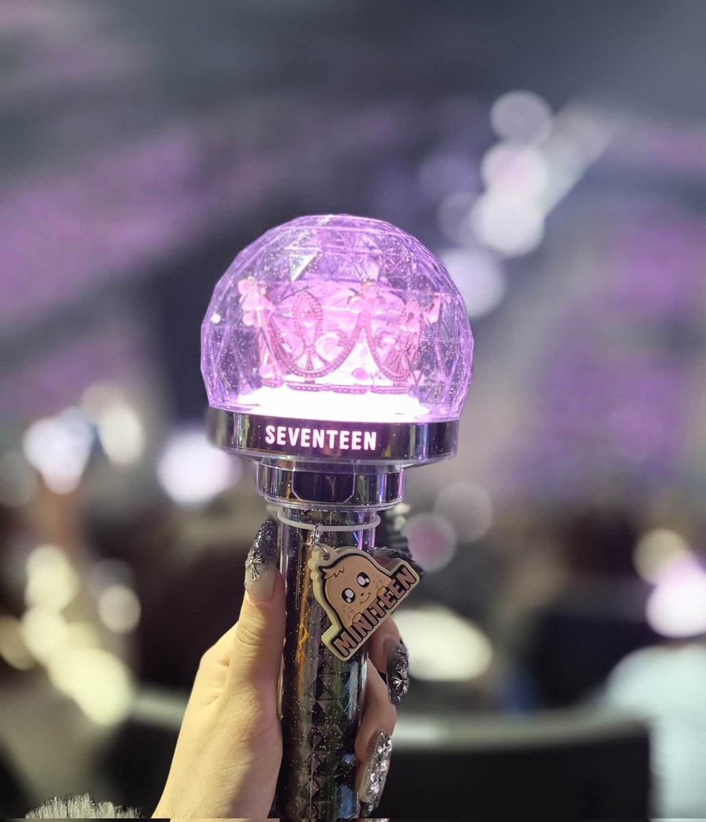 ちーず tweet media