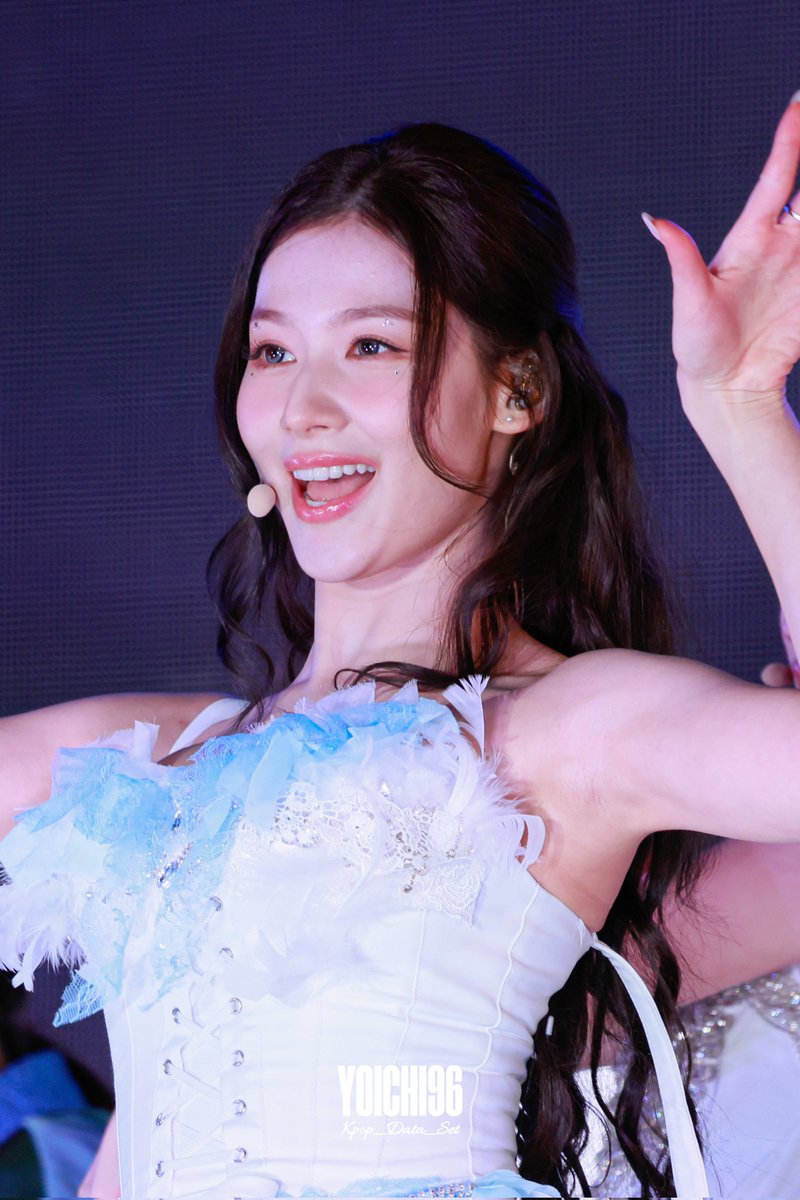 SANA (@SANABESTGlRL) on X