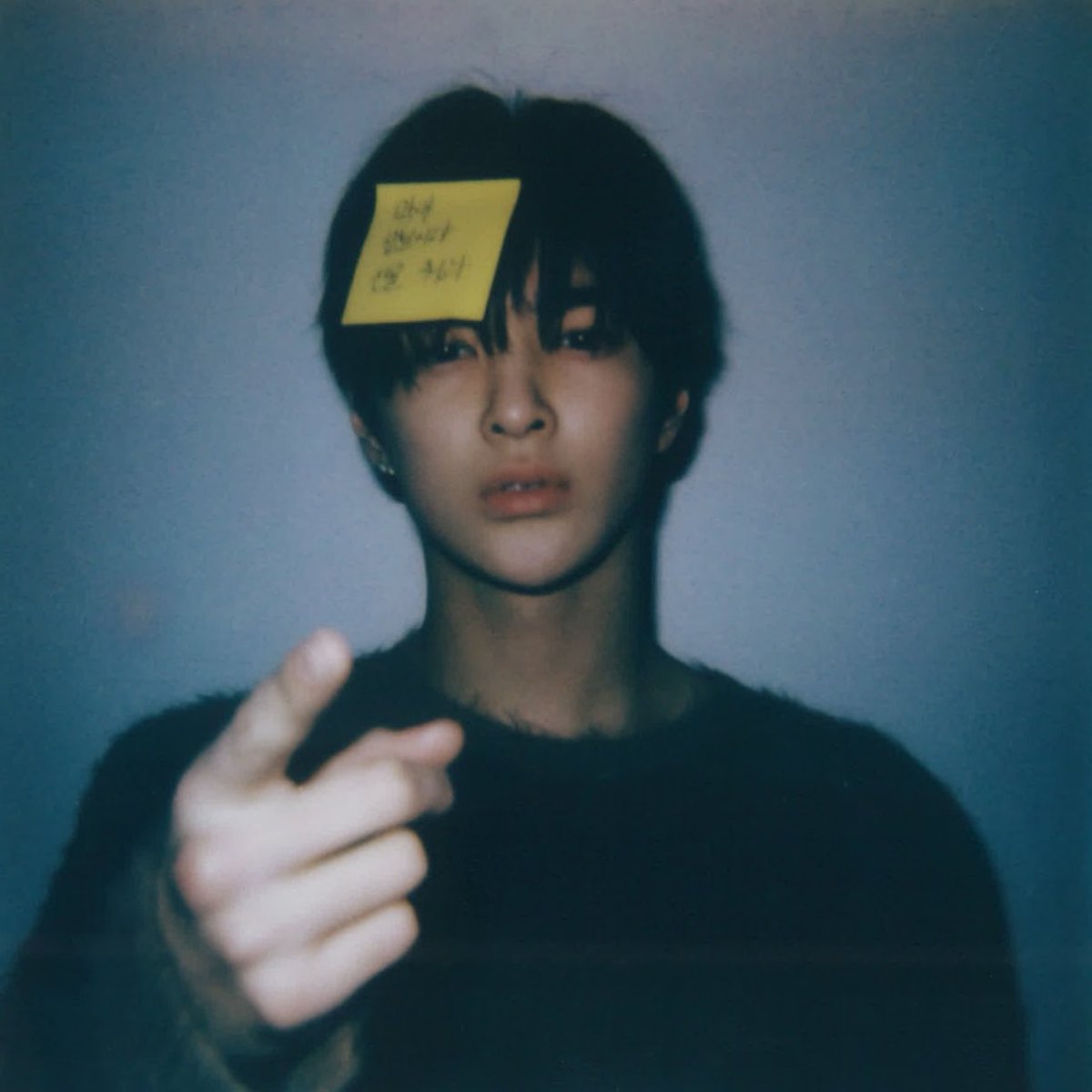 아잠만 오늘 생일 주인공 ㅈㄴ잘생김..