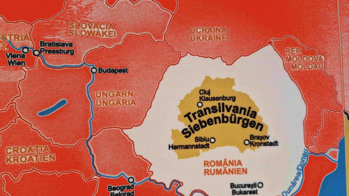 Die ganze Geschichte tweet media