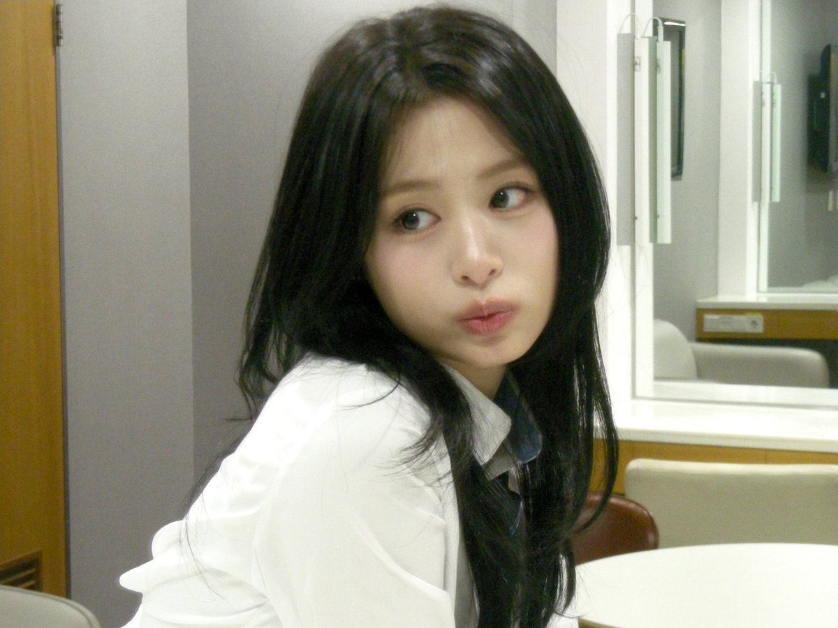 AHYEON WEVERSE UPDATE