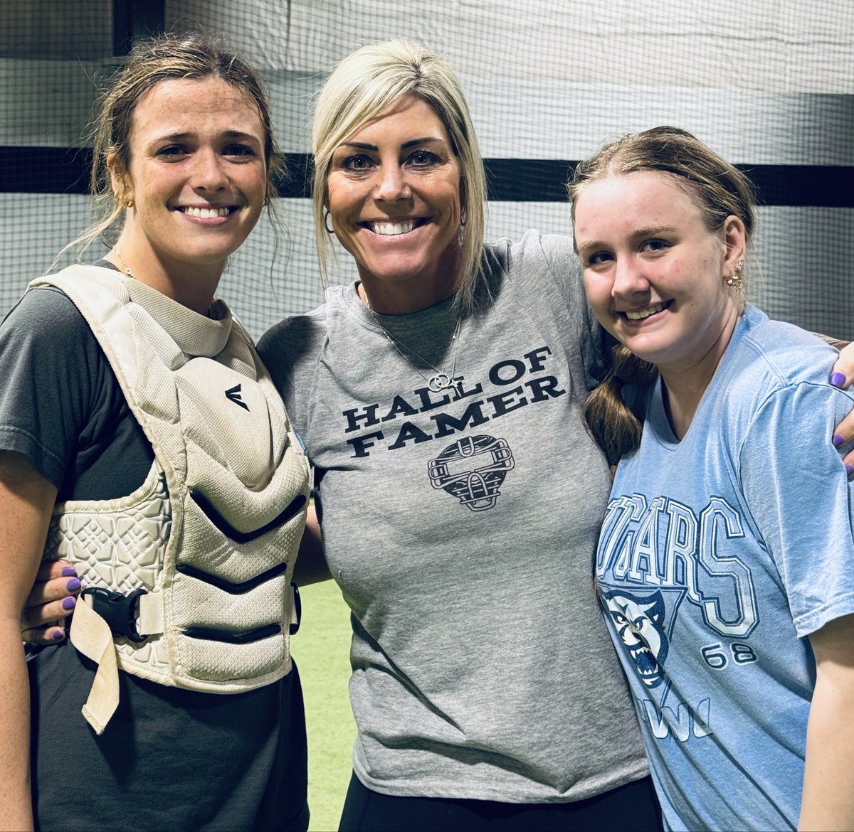 CoachJackieSB's tweet photo. High school ball is here! Go time!!! https://t.co/JQ05UoWHVV