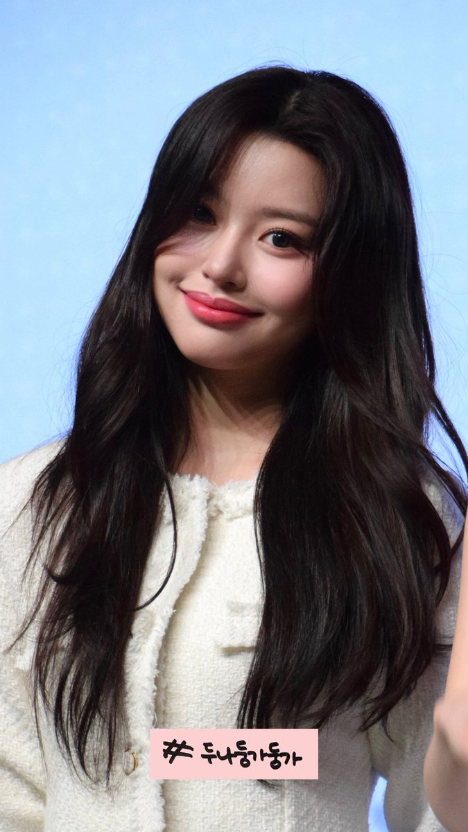 2026 CSR JAPAN LIVE TOUR SHOW The present
260213

진짜 여신이야 ㅠㅠ

#CSR #첫사랑 #チョッサラン #ドゥナ  #두나 #두나둥가둥가