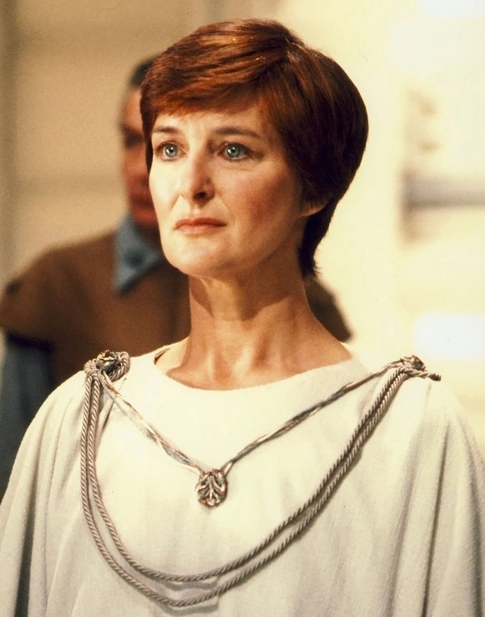 Happy 93rd birthday to Caroline Blakiston, who played Mon Mothma in Return of the Jedi. May the Force be with you!