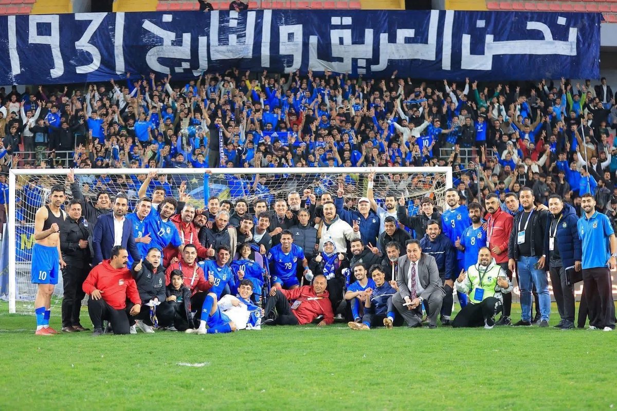 Aljawea_Club's tweet photo. بحضور ٢٨ الف عاشق ... 💙🦅

القوة الجوية يعزز صدارته لدوري نجوم العراق بعد فوزه على نوروز بهدفين مقابل هدف. https://t.co/YoL8pyASC9