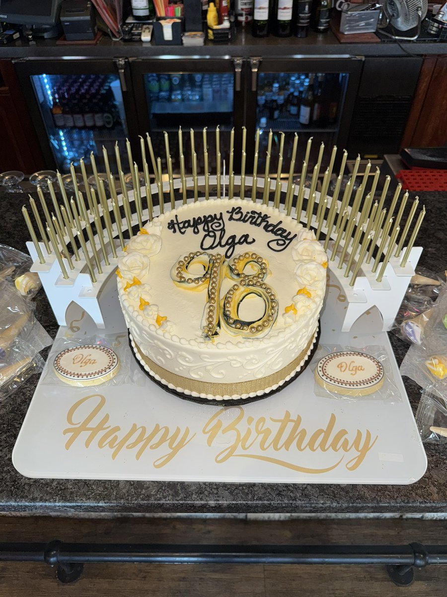 Ron’s Roost 🐓 tweet media