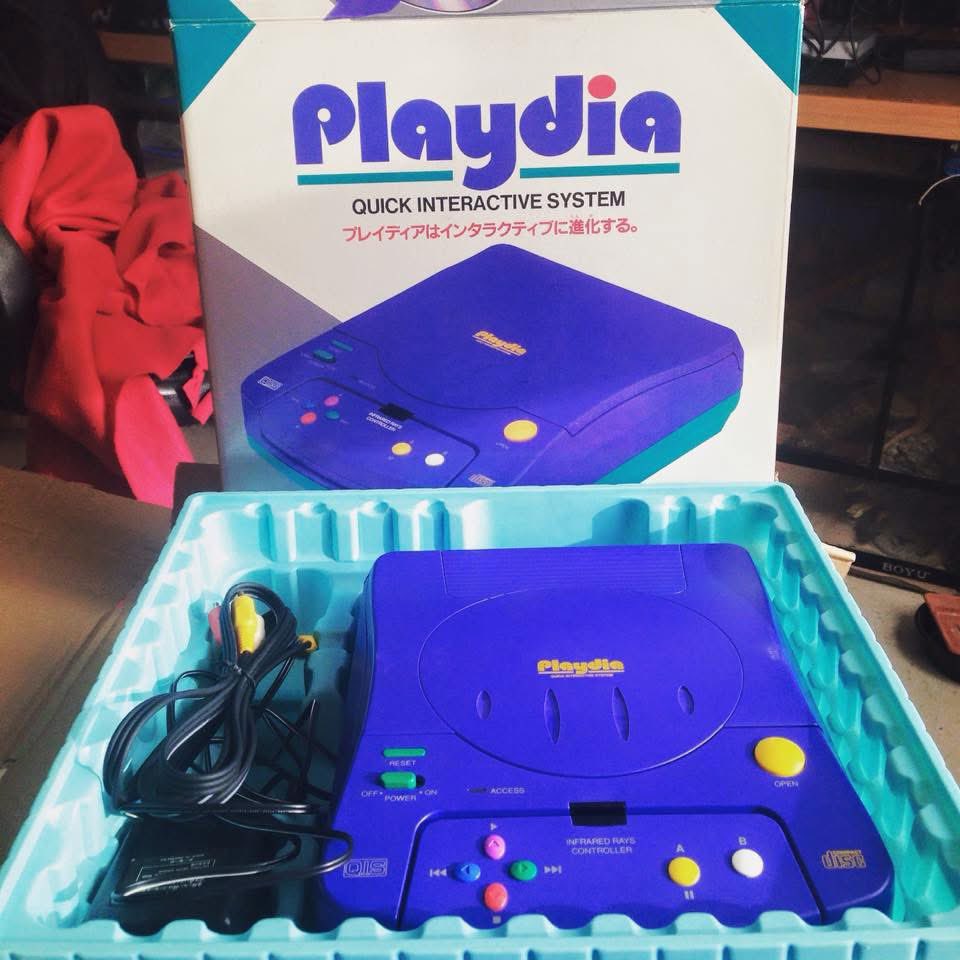 Aquí un pequeño recordatorio de lo que he ido acumulando al cabo de los años 🤣 en vez de comprar tierras, compraba consolas 🤣🤣🤣