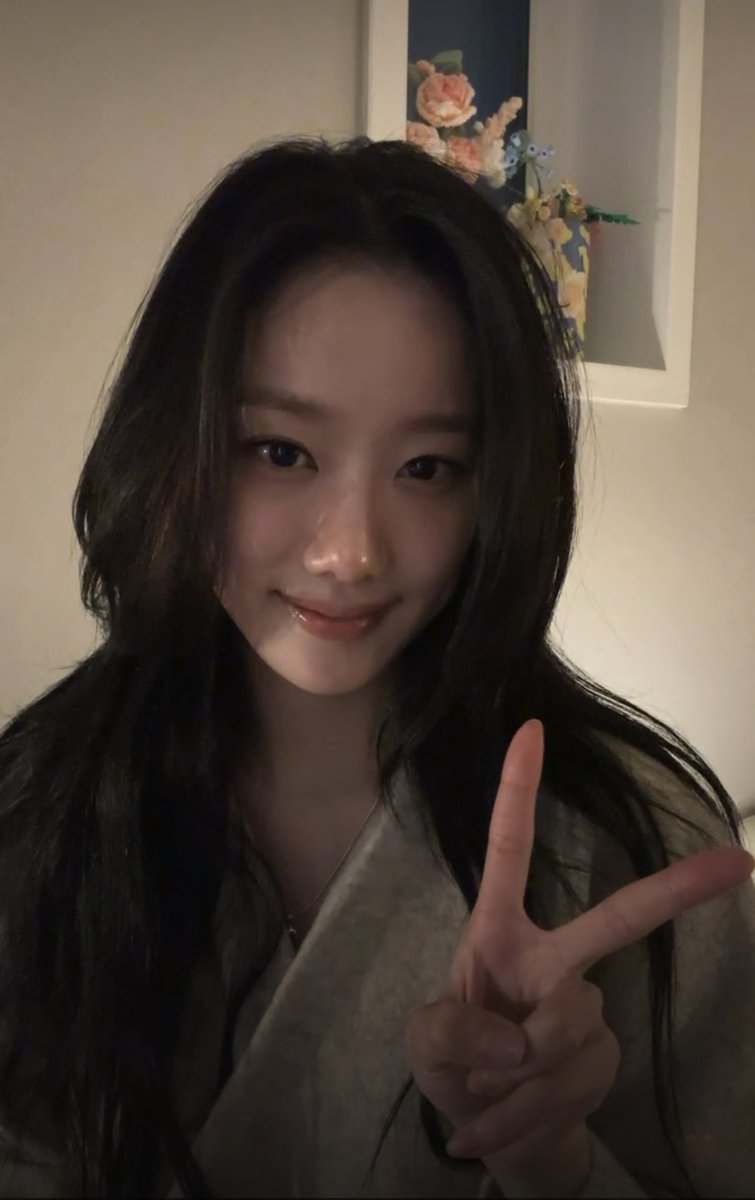 오랜만에 라방 켜준 여자 얼굴 ㅁㅊ

#이나은