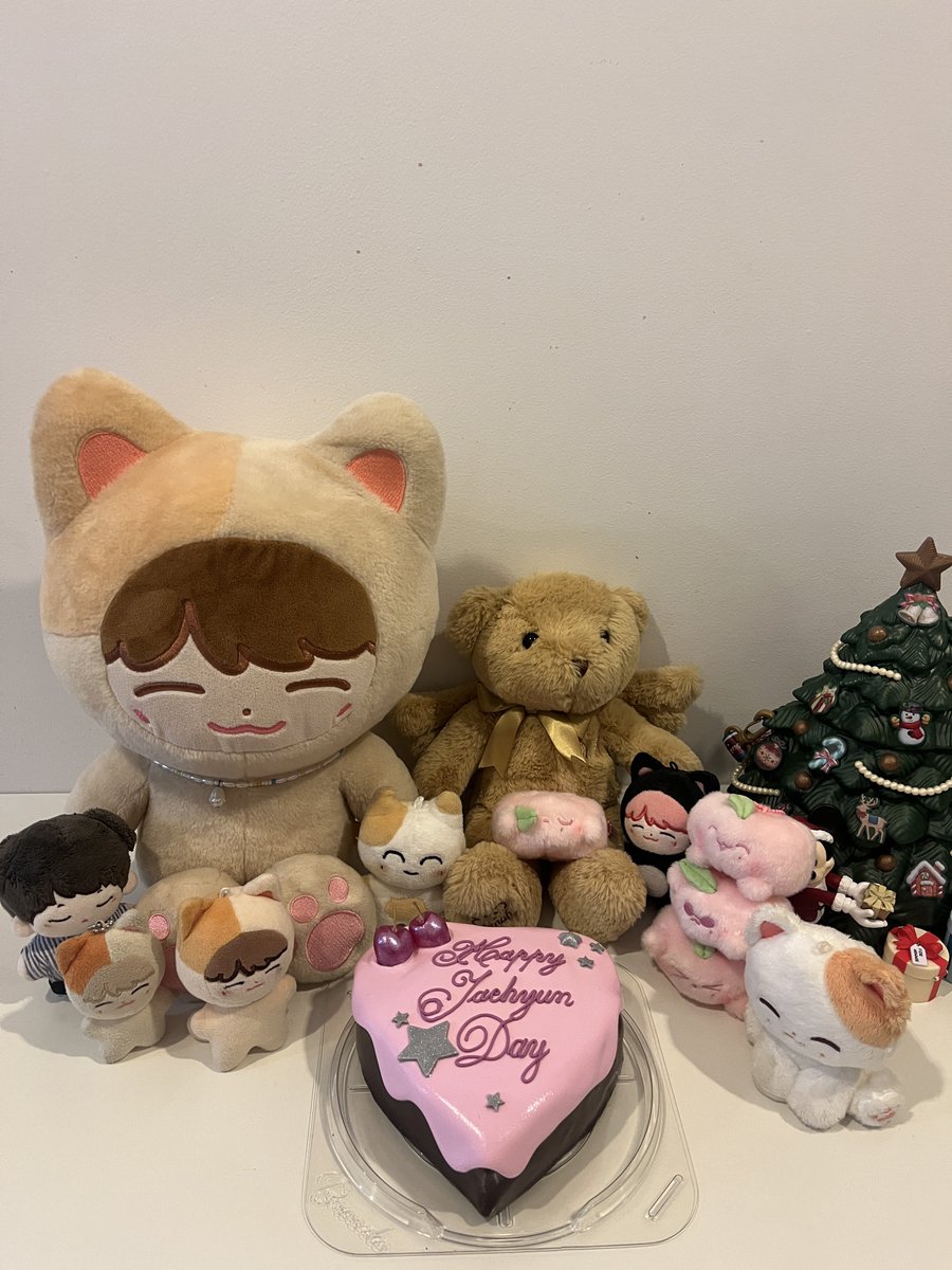 สุขสันต์วันเกิด29ขวบนะแจฮยอน คิดถึงที่สุดเลย🐈💗

#재현이생일이다_복숭아커밍쑨
#TimelesslyWithJaehyun