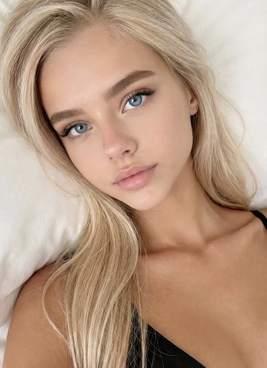 Chick 🇨🇦 tweet media