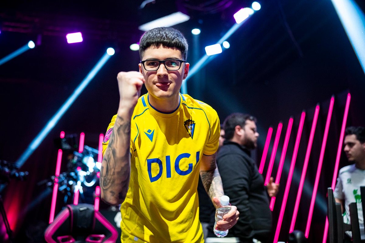 DFernandes tweet media