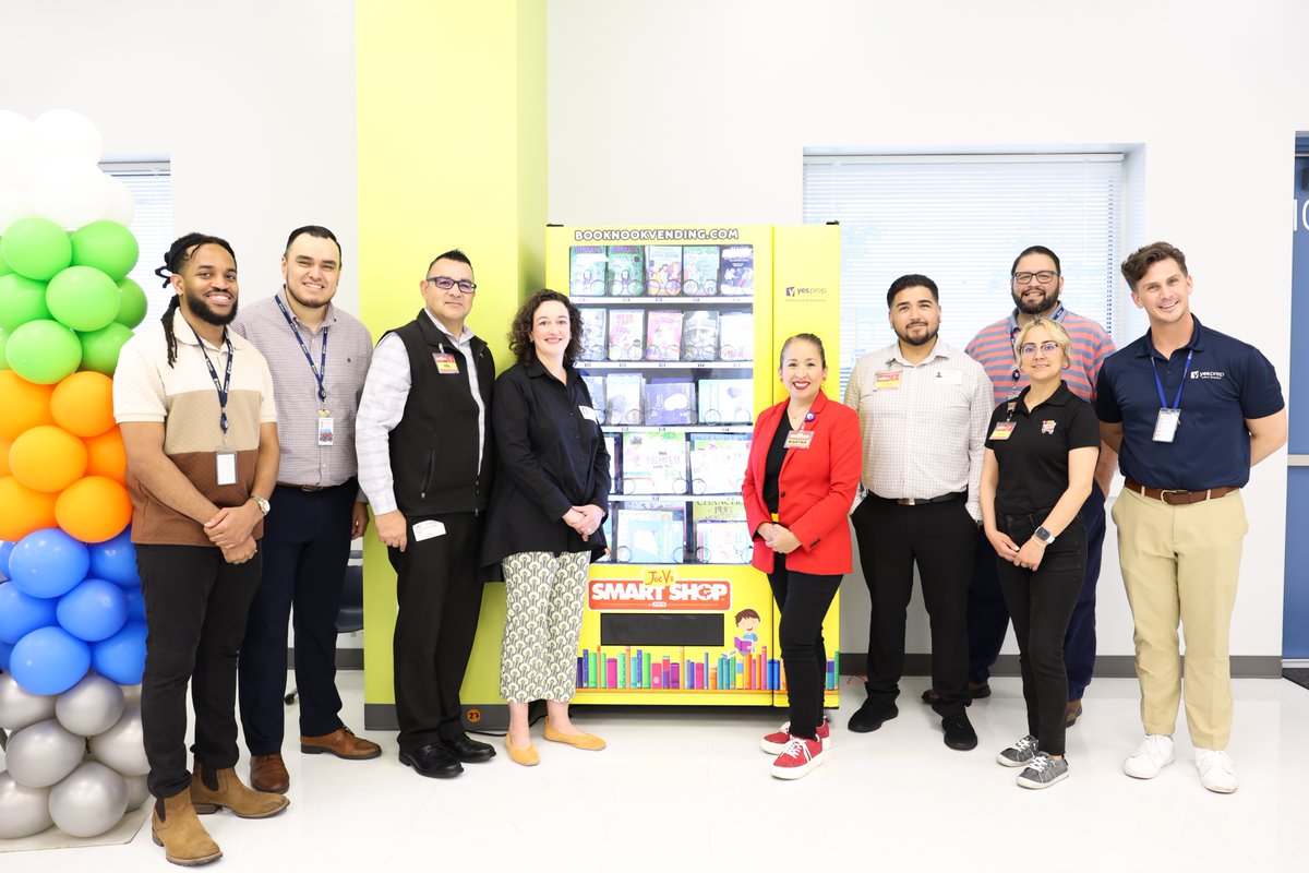 Superior Text - Home of the Book Nook tweet media