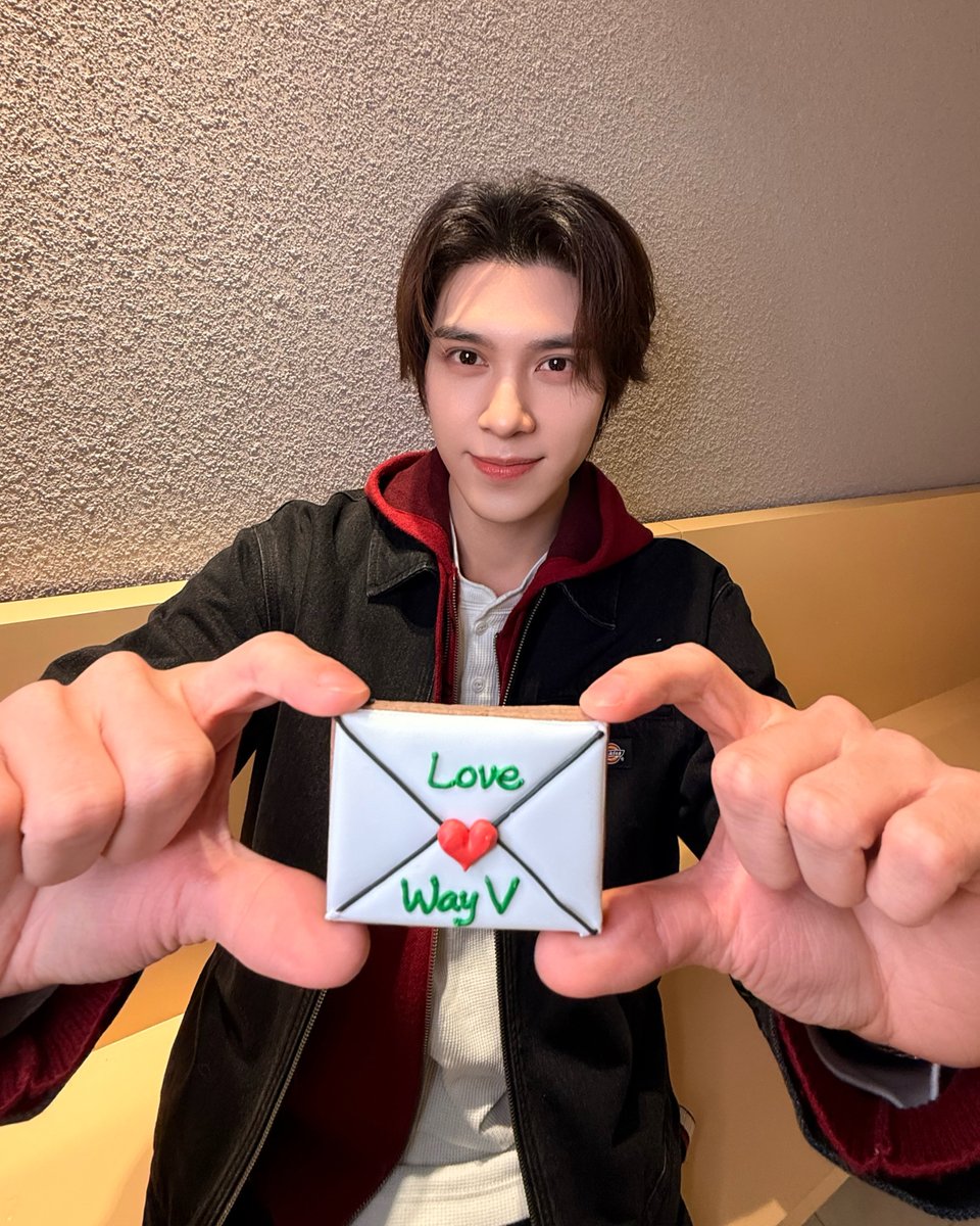 WayV tweet media