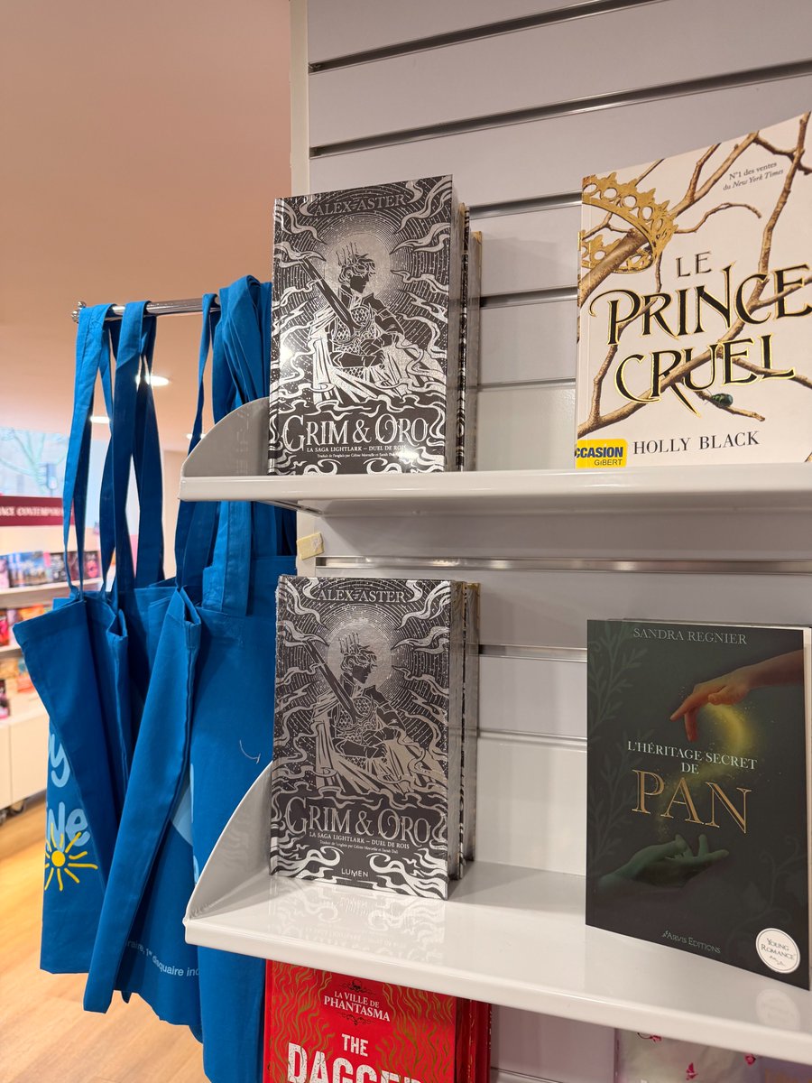 Lumen éditions tweet media