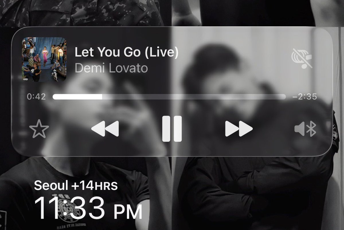 ziallfireaway's tweet image. demi’s live versions just hit so much better, vocals upon vocals 
#ItsNotThatDeepTour #ItsNotThatDeep