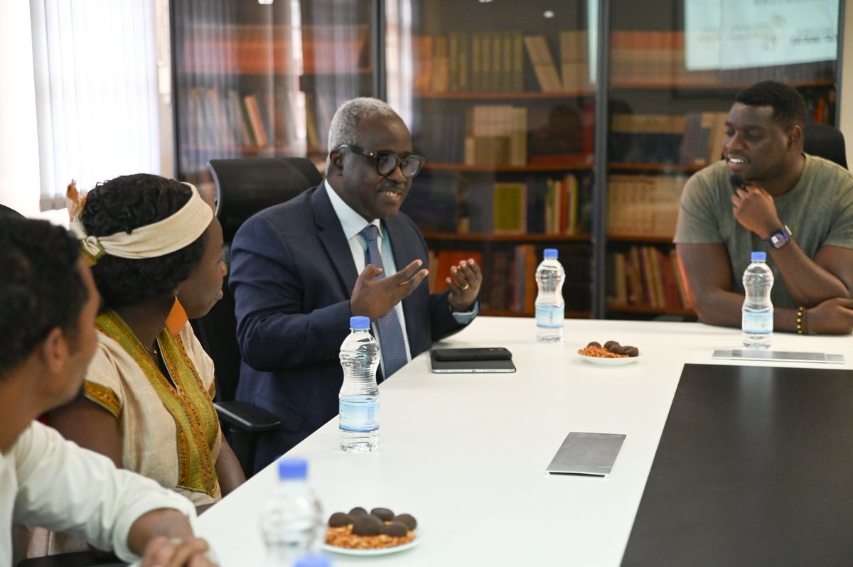 IPSS_Addis's tweet image. The ARUA Secretary-General, Prof. @JGyapong, along with Prof. Worash Getaneh, Vice President for Research and Innovation at #AAU, visited us today. During the visit, Dr. @MercyFekadu, IPSS and the ARUA CoE Director along with ARUA research fellows, presented their research and
