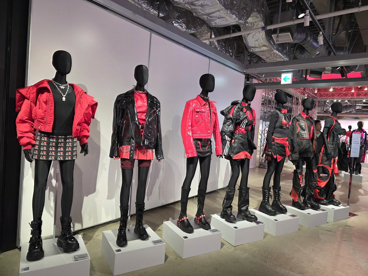 ハリネズミ tweet media