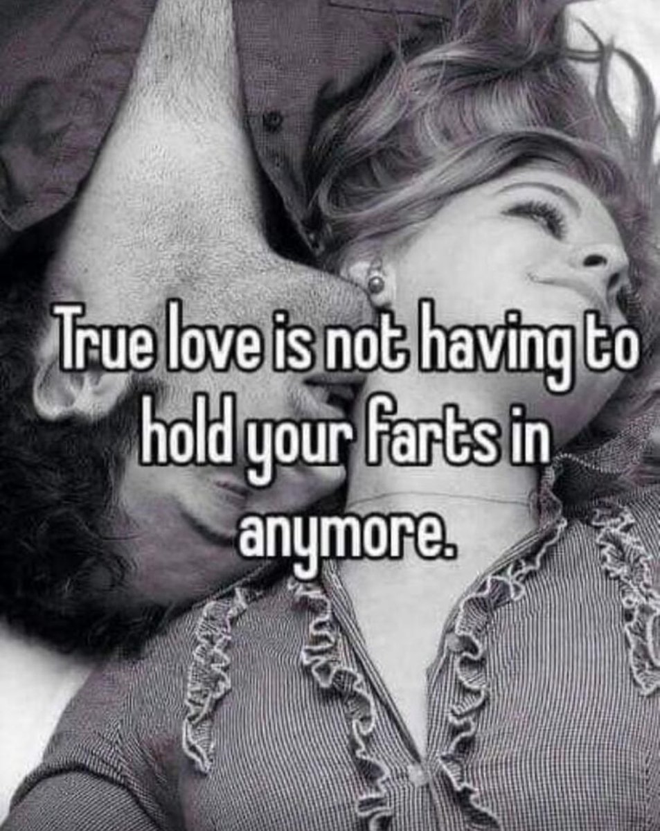 EdMapes1's tweet image. This needs to be on a Hallmark card.  True love 🤣