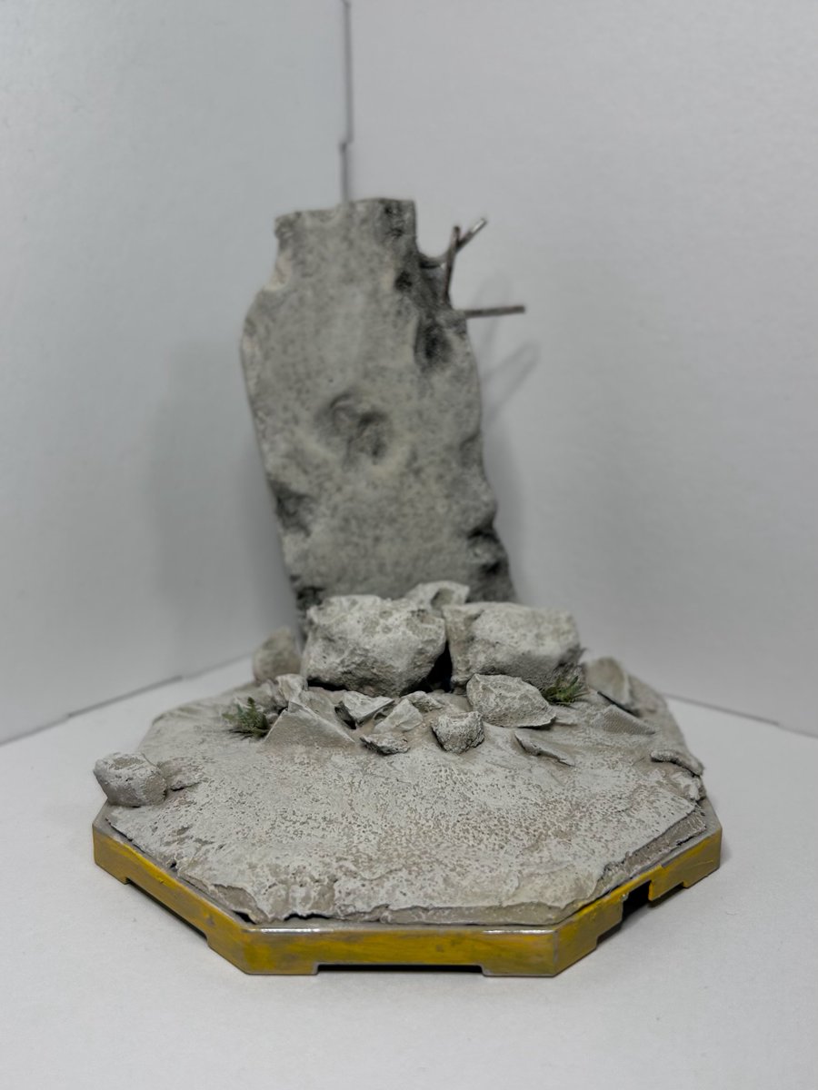 マーベルレジェンド ウルヴァリン用台座 久しぶりにジオラマ台座を制作