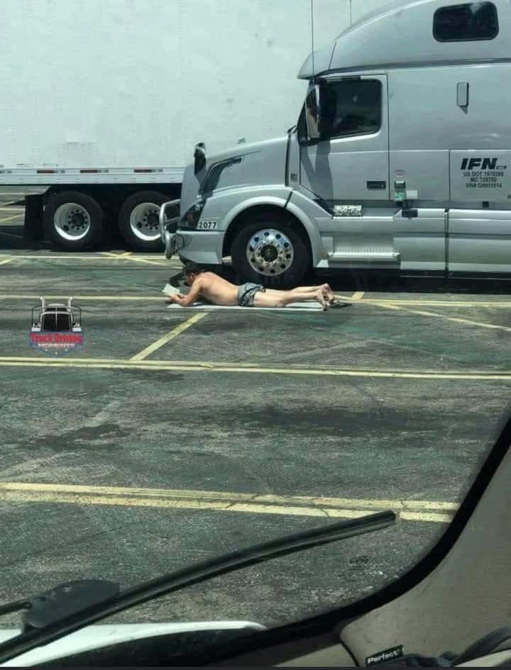 🚛 tweet media