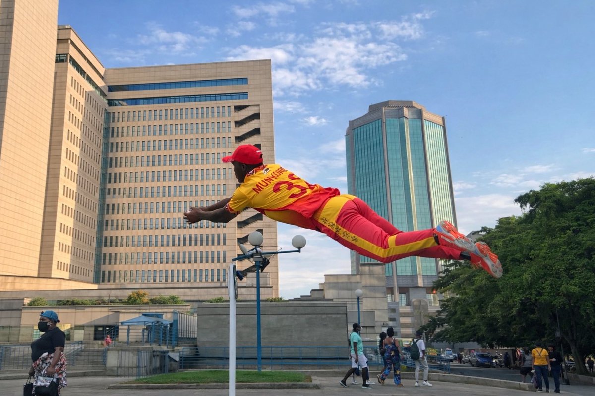 Authorities confirm that object spotted over Harare wasn’t a drone just Munyonga still in the air from that catch 🇿🇼😂