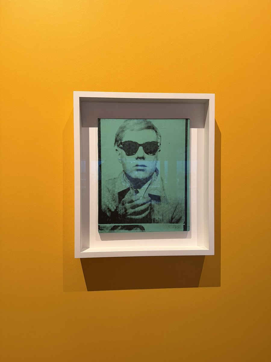 原宿の【エスパス #ルイ・ヴィトン】で開催中の
#アンディ・ウォーホル 「SERIAL PORTRAITS – SELECTED WORKS FROM THE COLLECTION」 に行って来ました。 