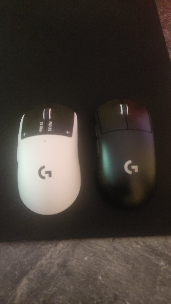 Die neue Technologie der <a href="/LogitechGDE/">Logitech G DE 🇩🇪 🇦🇹 🇨🇭</a> X2 Superstrike ist insane. Die Stufenweise Einstellung der Klicks etc ist doppelt so krass.  hyped das Ding so richtig auf Herz und Nieren zu testen aber aktuell Mouse Peak was Technik angeht! Good Job Logitech