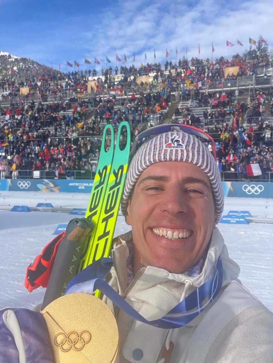 🤳 Selfie d’un quadruple champion olympique 🥹🥇