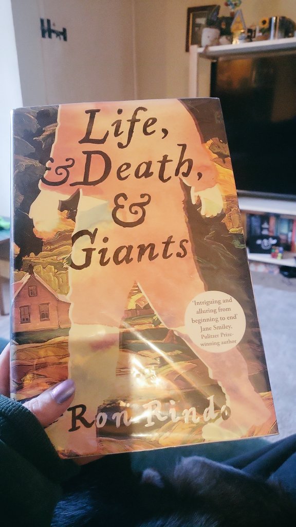 mandmoomin's tweet photo. @goodreads I just finished this. A truly remarkable read. https://t.co/Ne4A4uLz61