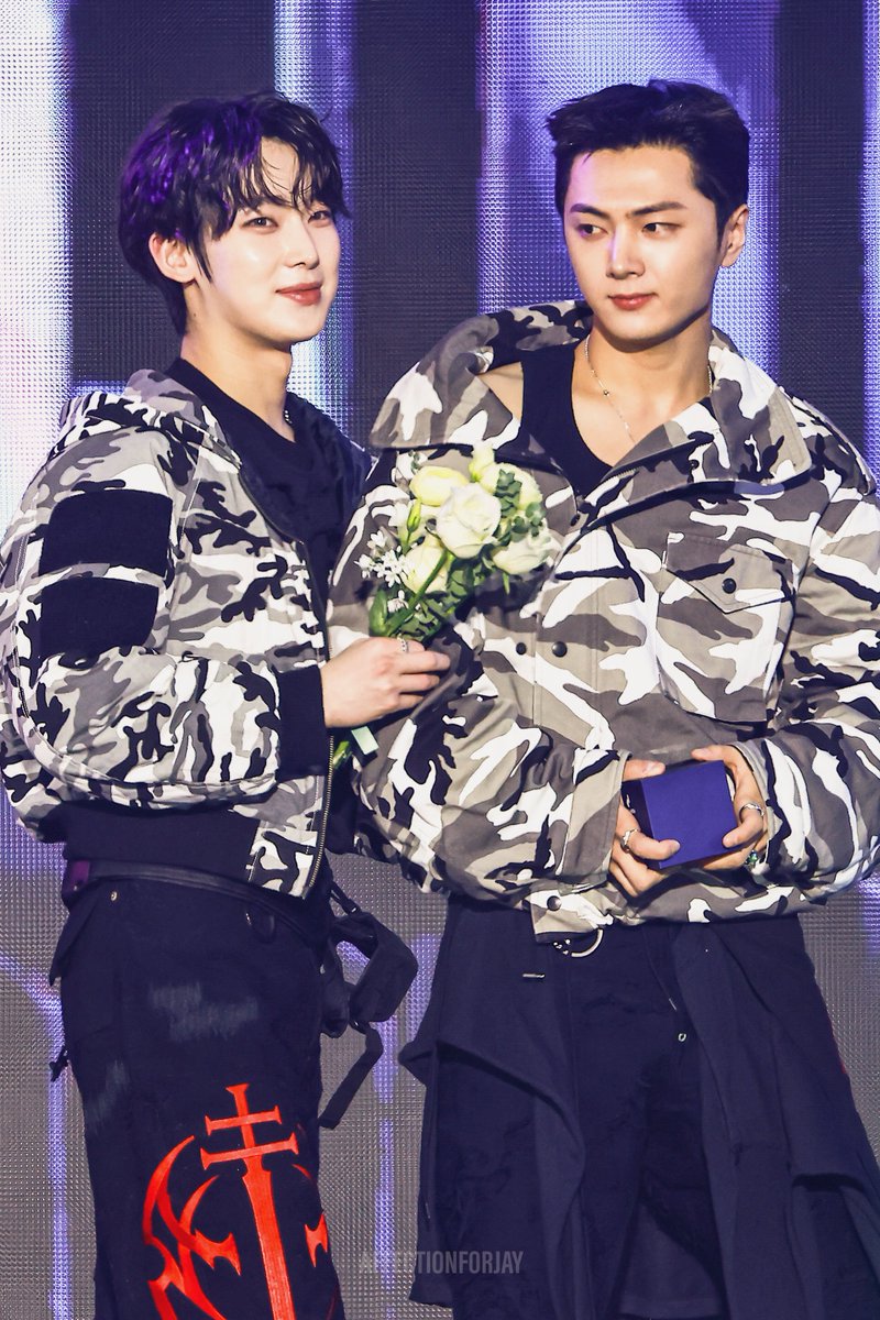 AFFECTIONFORJAY tweet media