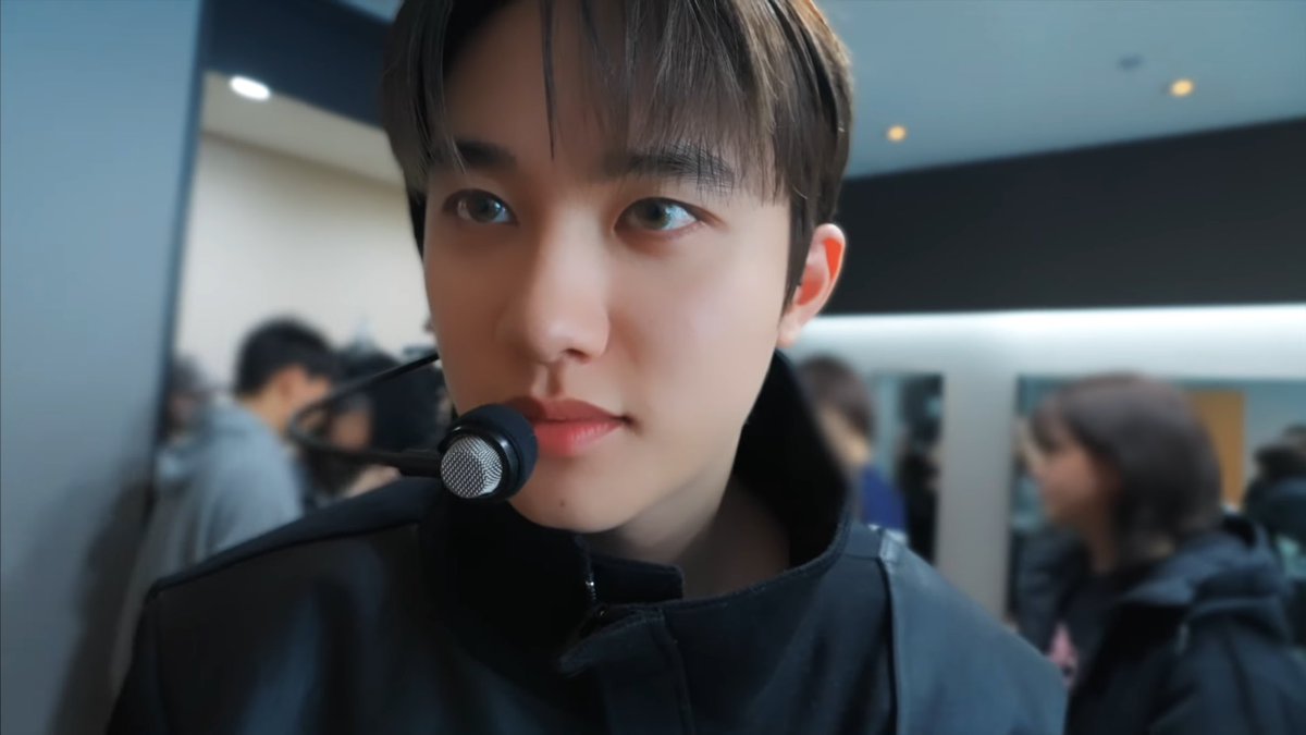 เก็บไว้เลยคอลเลคชั่นคอนแทคเลนส์คยองซู หล่อจริงหล่อแบบทำถึงทำเกิน หล่อตจนติดเทรนจนเป็นไวรัล หล่อแบบหยุดมองไม่ได้