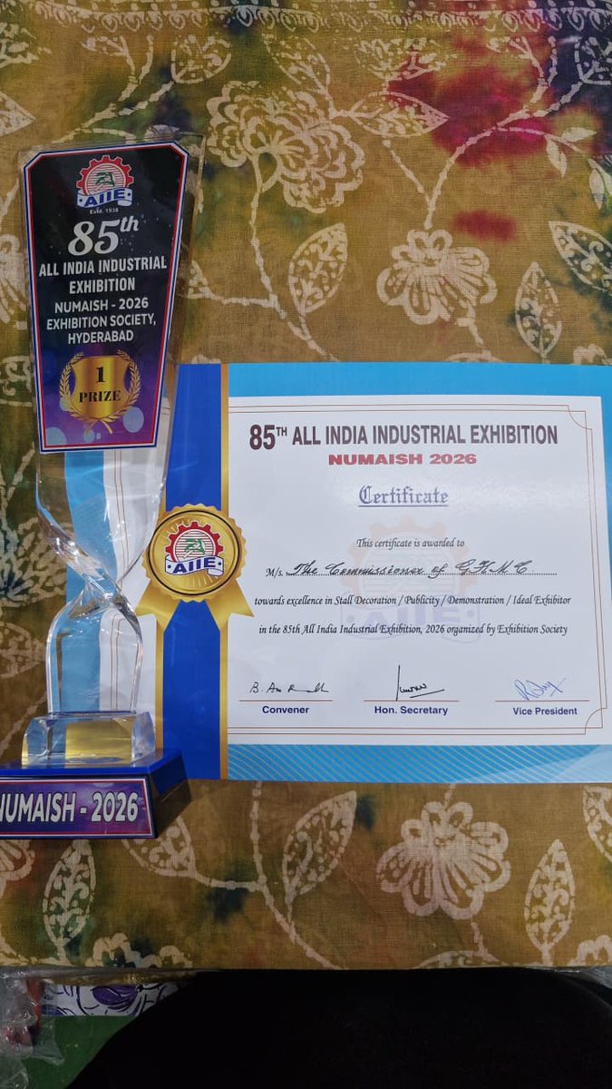 GHMCOnline's tweet image. GHMC Wins ‘Best Stall’ Award at Numaish 2026 | #GHMC

GHMC has been honoured with the “Best Stall” Award at Numaish–2026, Nampally.

The stall, organised by GHMC’s Urban Community Development wing, showcased handmade products from 35 Self-Help Groups (SHGs) and received an